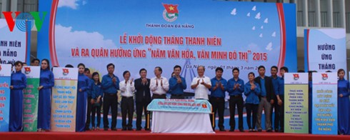 2017 Youth Month launched across Vietnam - ảnh 2